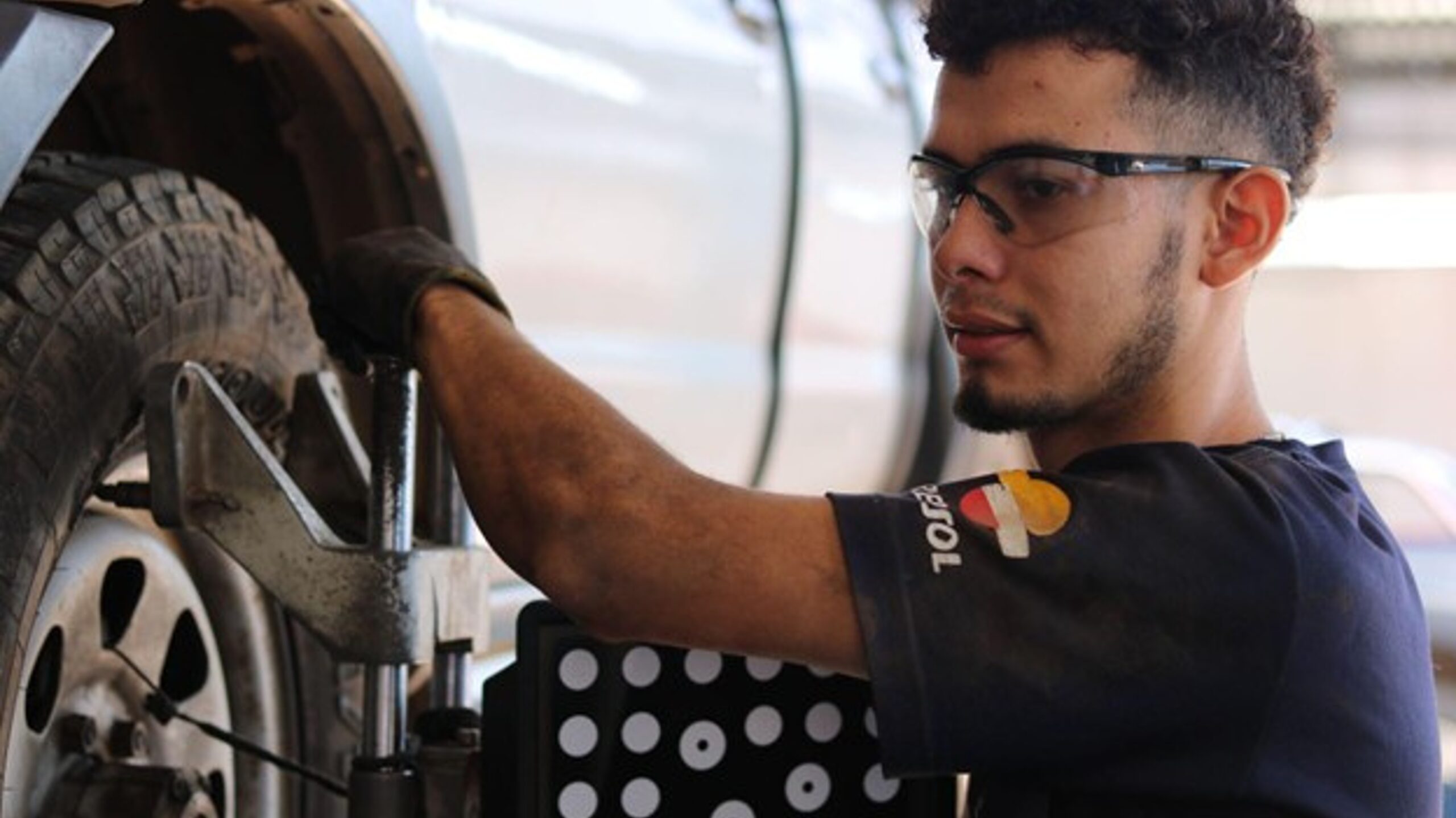 Guía completa : Escogiendo las Llantas para tu auto 2 Guía completa Llantas